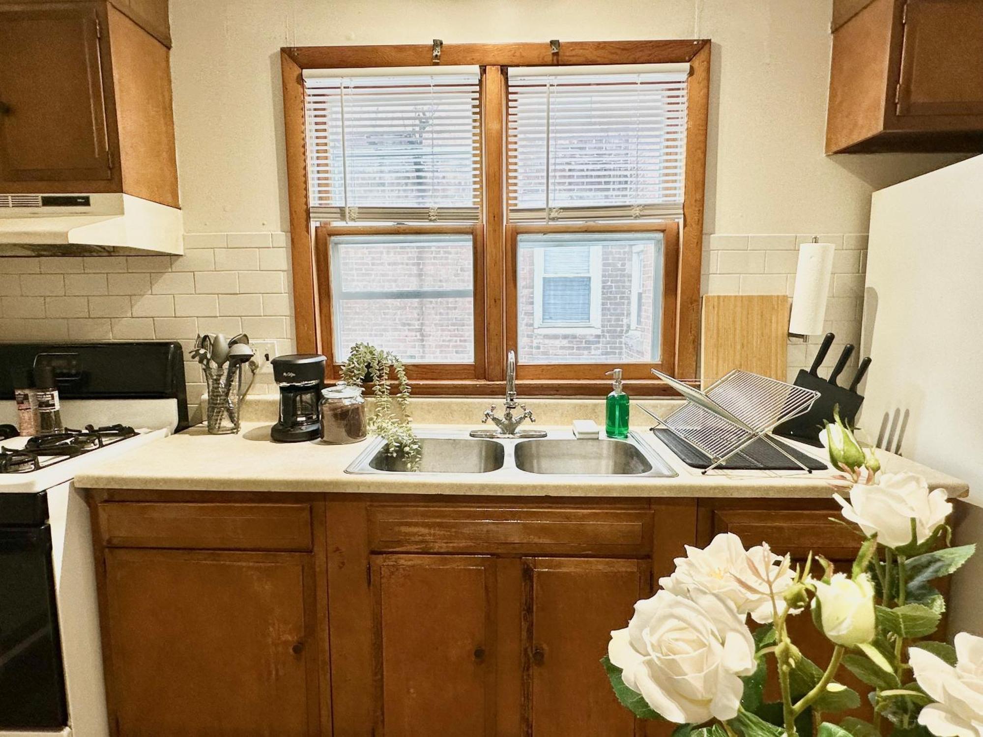 Ao Destinations - Wooster Street In Little Italy New Haven Apartment Room photo